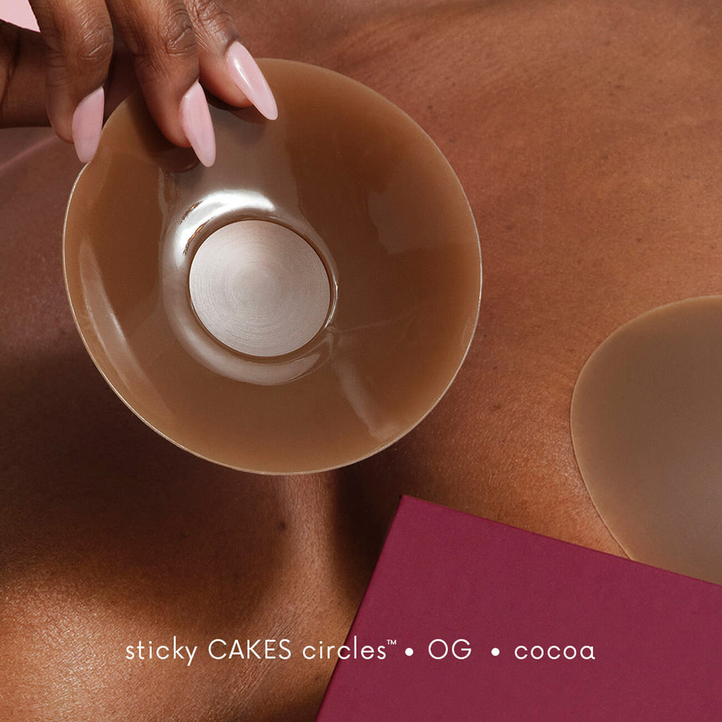 Sticky CAKES™ circles Wedding Guest Outfit Detail
