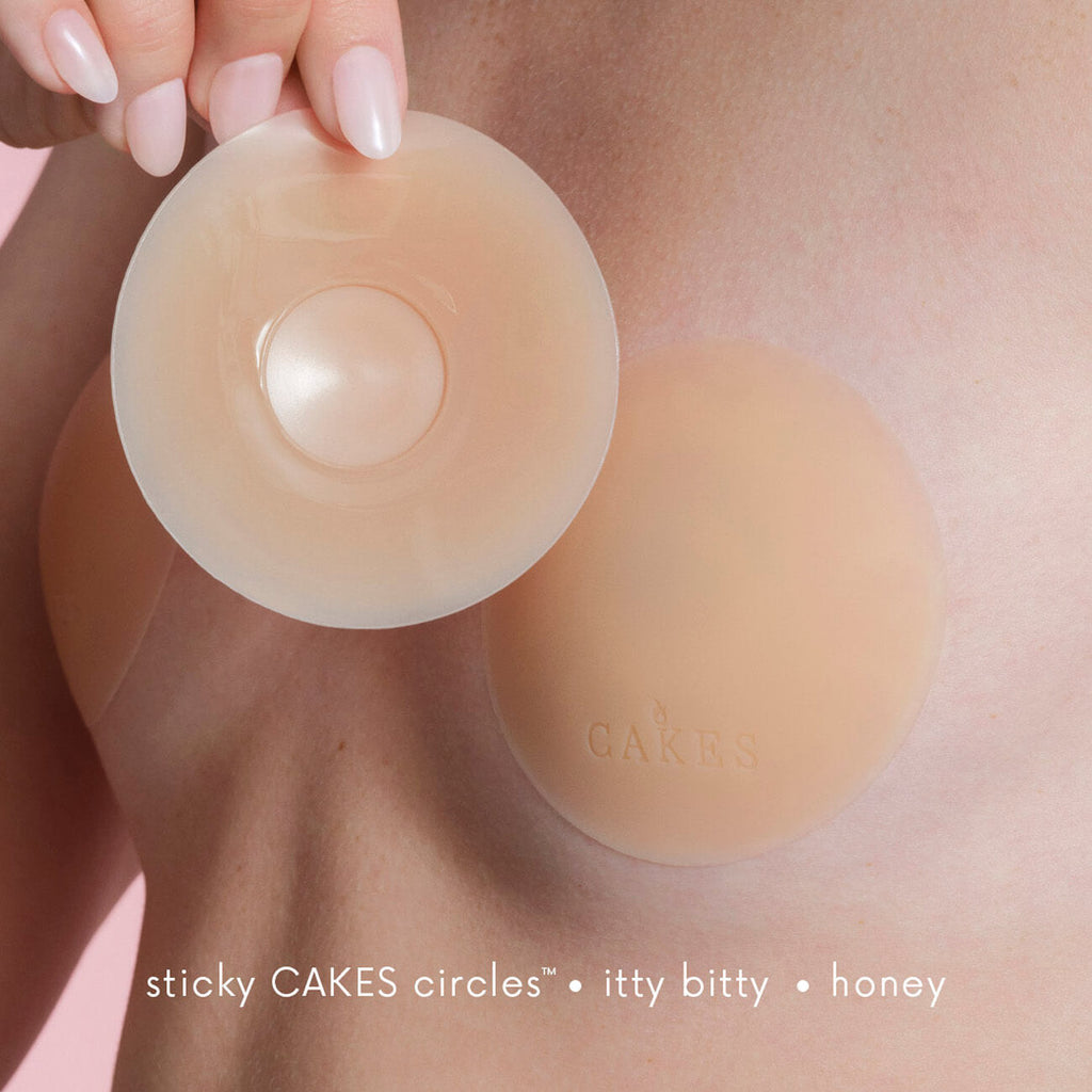Sticky CAKES™ circles Wedding Guest Outfit Detail