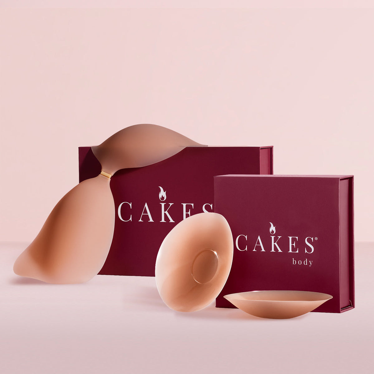 CAKES Cleavage™ Essential Set Daily Outfit Detail