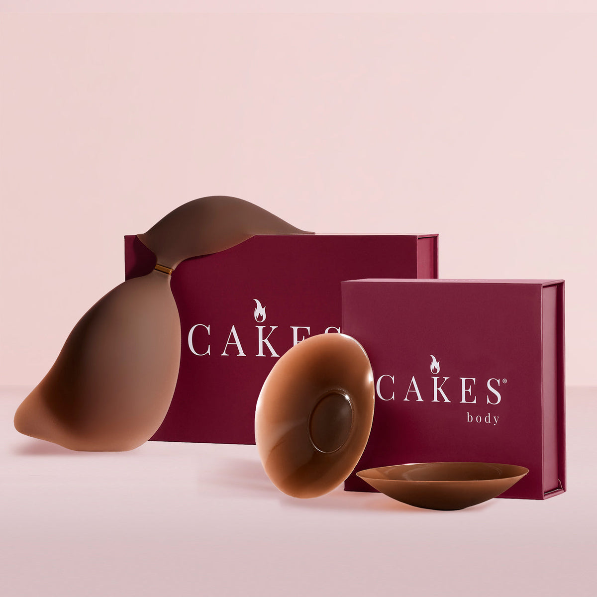 CAKES Cleavage™ Essential Set Daily Outfit Detail